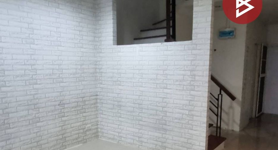 For sale 2 bedrooms townhouse in Bang Pakong, Chachoengsao