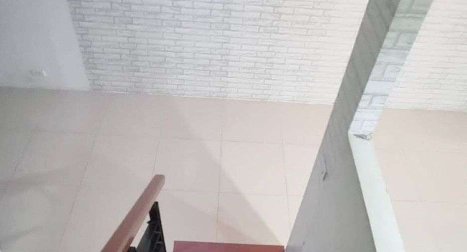For sale 2 bedrooms townhouse in Bang Pakong, Chachoengsao