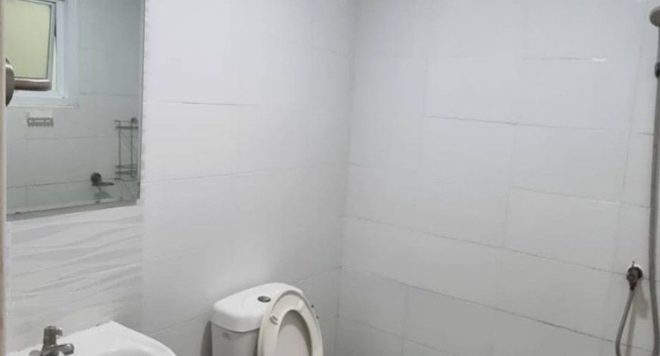 For sale 2 bedrooms townhouse in Bang Pakong, Chachoengsao