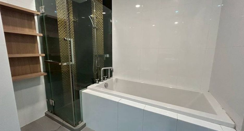 For rent 1 bed condo in Si Racha, Chonburi