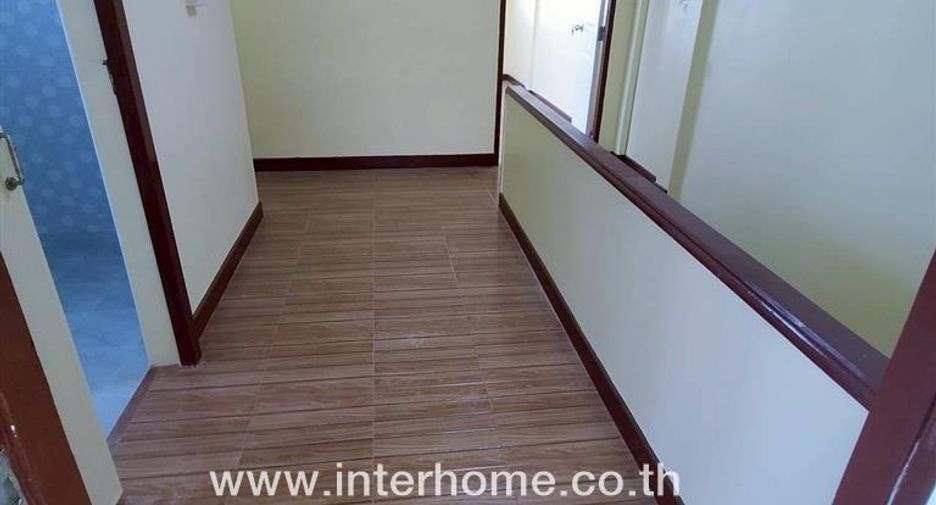 Reihenhaus zum Kauf mit 3 Zimmer in Taling Chan, Bangkok