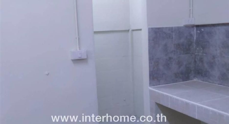 Reihenhaus zum Kauf mit 3 Zimmer in Taling Chan, Bangkok