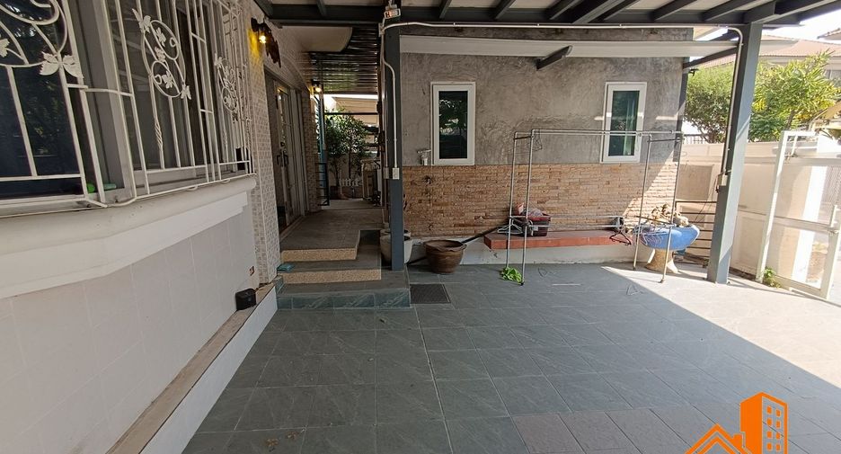 For sale 4 bedrooms house in Bang Phli, Samut Prakan