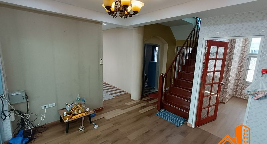 For sale 4 bedrooms house in Bang Phli, Samut Prakan