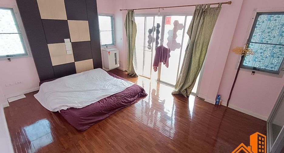 For sale 4 bedrooms house in Bang Phli, Samut Prakan