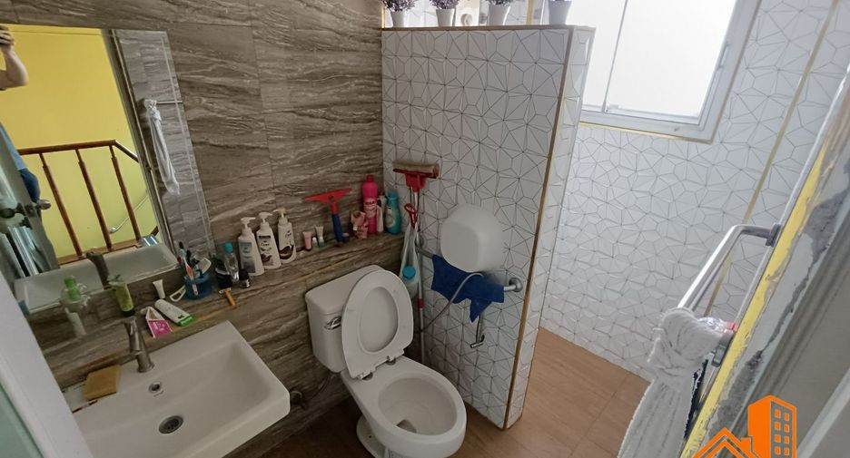 For sale 4 bedrooms house in Bang Phli, Samut Prakan