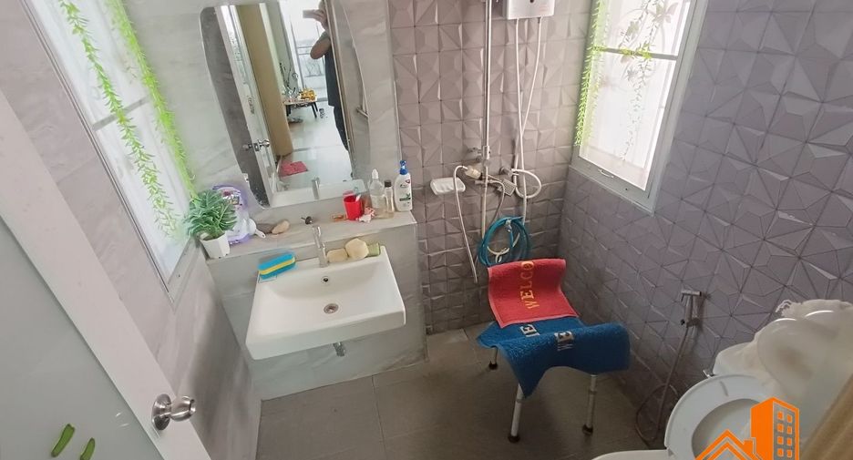 For sale 4 bedrooms house in Bang Phli, Samut Prakan