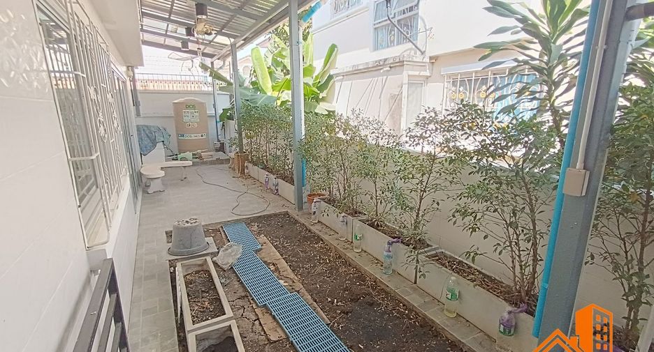 For sale 4 bedrooms house in Bang Phli, Samut Prakan