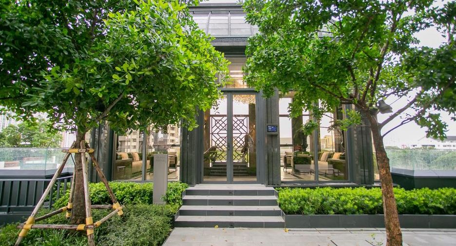 For rent and for sale 3 bedrooms condo in Khlong Toei, Bangkok