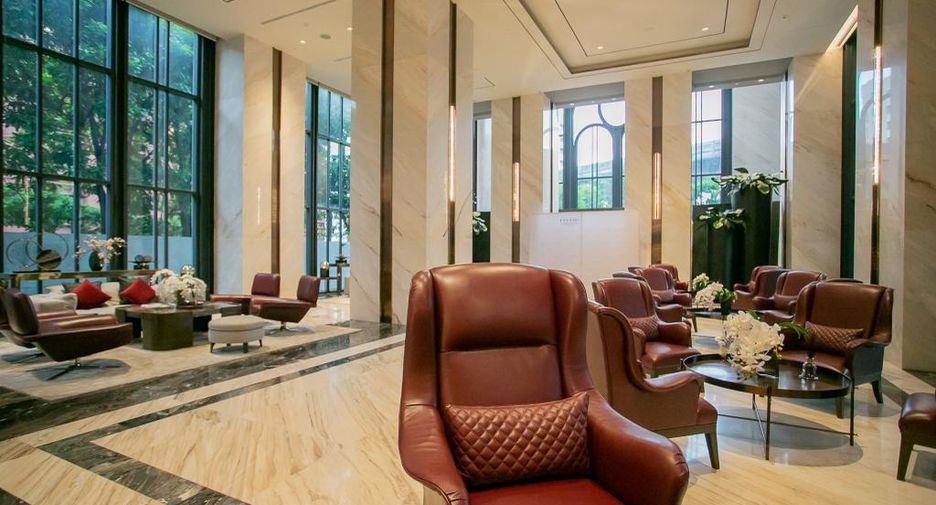 For rent and for sale 3 bedrooms condo in Khlong Toei, Bangkok