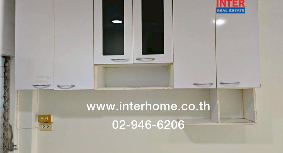 For sale 3 bedrooms townhouse in Khlong Sam Wa, Bangkok