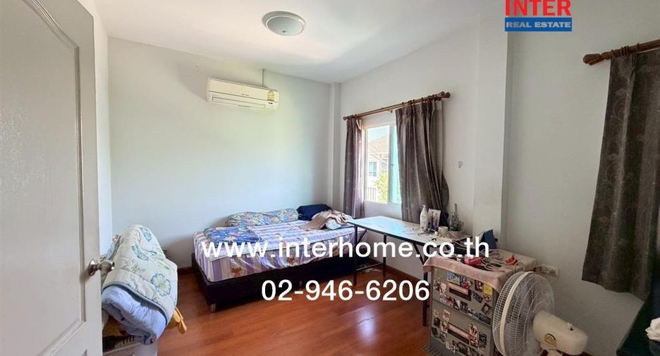 For sale 3 bedrooms house in Khlong Sam Wa, Bangkok