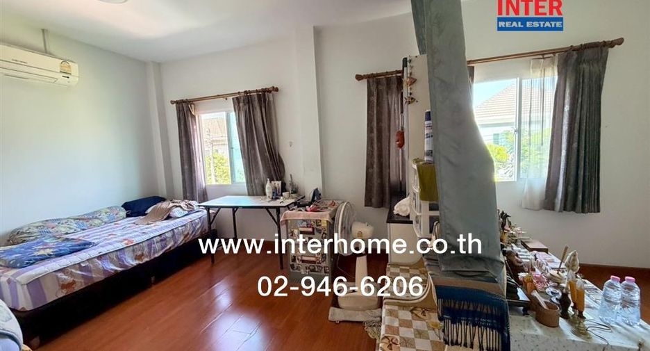 For sale 3 bedrooms house in Khlong Sam Wa, Bangkok