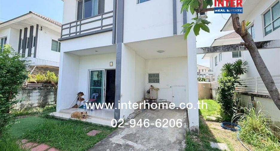 For sale 3 bedrooms house in Khlong Sam Wa, Bangkok