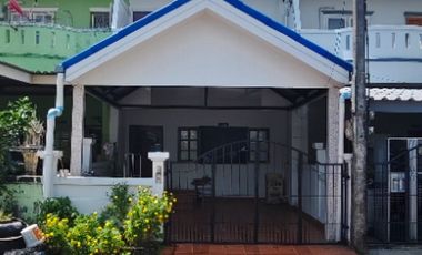 For sale 3 bedrooms townhouse in Mueang Nakhon Si Thammarat, Nakhon Si Thammarat