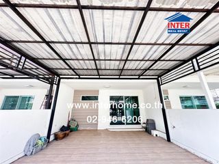 Casa adosada en venta de 3 habitaciones en Thanyaburi, Pathum Thani