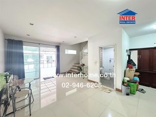Casa adosada en venta de 3 habitaciones en Thanyaburi, Pathum Thani