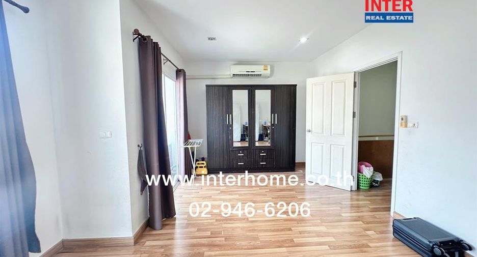 For sale 3 bedrooms townhouse in Thanyaburi, Pathum Thani