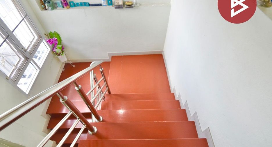 For sale 4 bedrooms house in Bang Phli, Samut Prakan