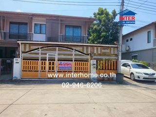 For sale 3 bedrooms townhouse in Suan Luang, Bangkok