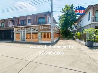 For sale 3 bedrooms townhouse in Suan Luang, Bangkok