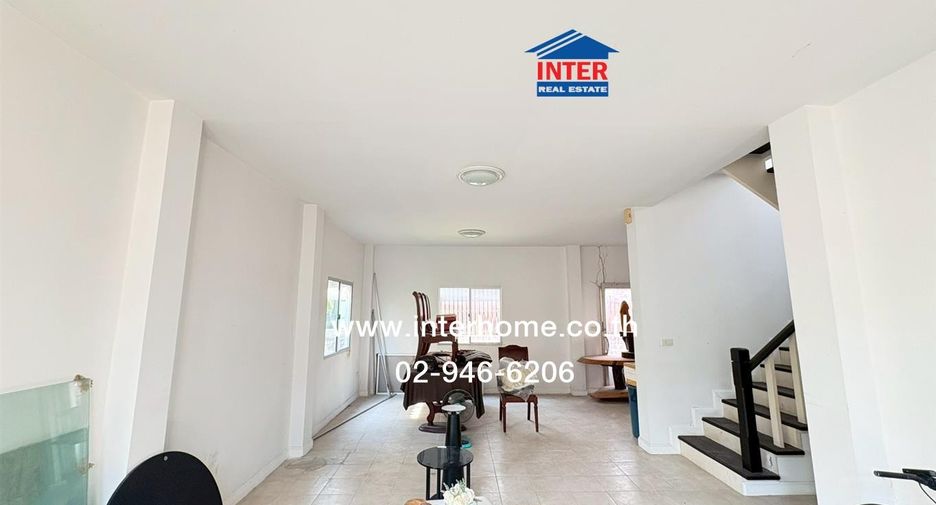 For sale 3 bedrooms house in Khlong Sam Wa, Bangkok