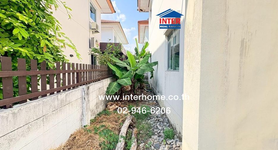 For sale 3 bedrooms house in Khlong Sam Wa, Bangkok