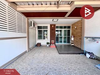 For sale 3 bedrooms townhouse in Phan Thong, Chonburi