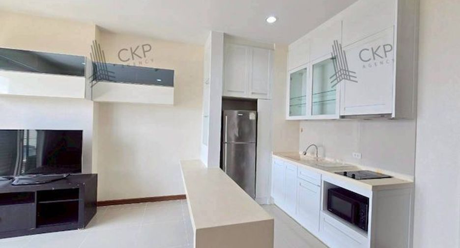 For sale 1 bed condo in Bang Phlat, Bangkok