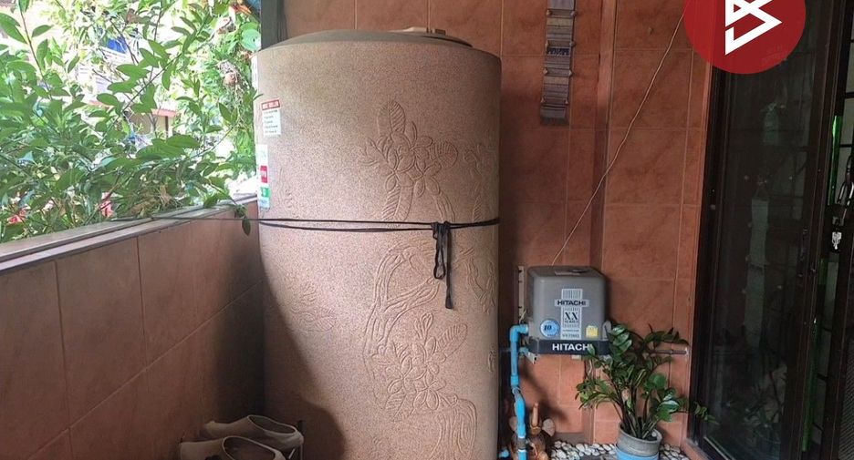 Продажа 4 спальни таунхаус в Thanyaburi, Патумтани