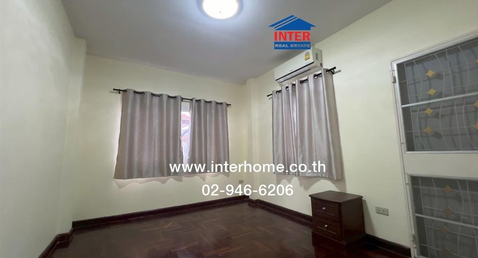 Haus zum Kauf mit 3 Zimmer in Bang Bua Thong, Nonthaburi