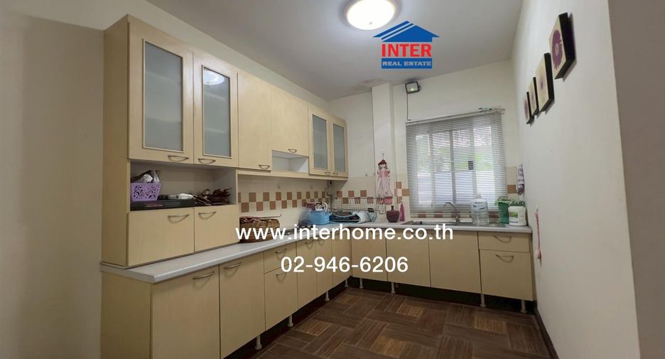 Haus zum Kauf mit 3 Zimmer in Bang Bua Thong, Nonthaburi