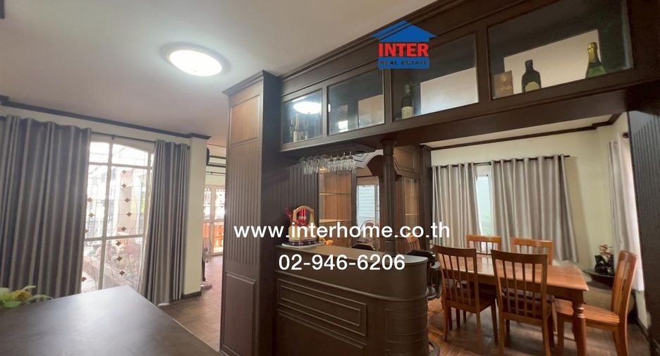Haus zum Kauf mit 3 Zimmer in Bang Bua Thong, Nonthaburi