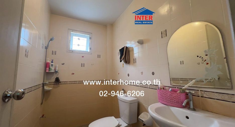 Haus zum Kauf mit 3 Zimmer in Bang Bua Thong, Nonthaburi