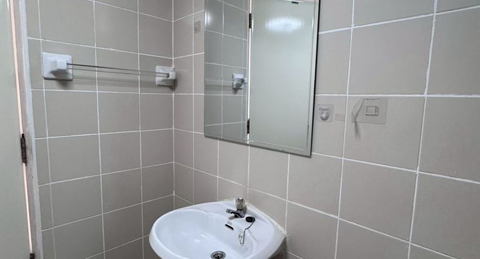 For rent 1 bed condo in Si Racha, Chonburi
