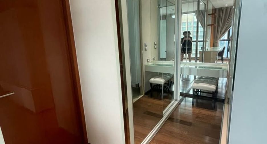 Wohnung zur Miete und zum Kauf mit 2 Zimmer in Khlong Toei, Bangkok
