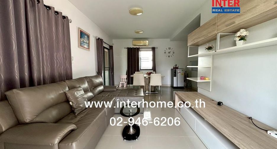 For sale 3 bedrooms house in Mueang Chachoengsao, Chachoengsao