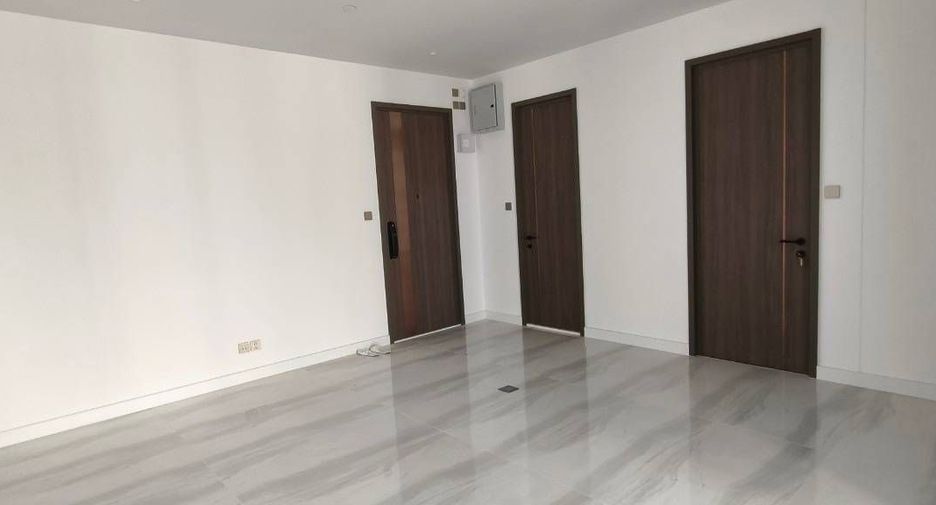 Wohnung zum Kauf mit 2 Zimmer in Sathon, Bangkok