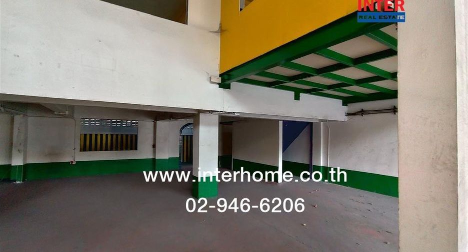 For rent and for sale 2 bedrooms retail Space in Rat Burana, Bangkok