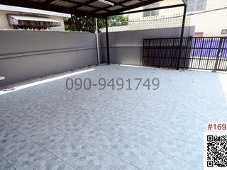 For rent 2 ベッドルーム townhouse in Lat Phrao, Bangkok