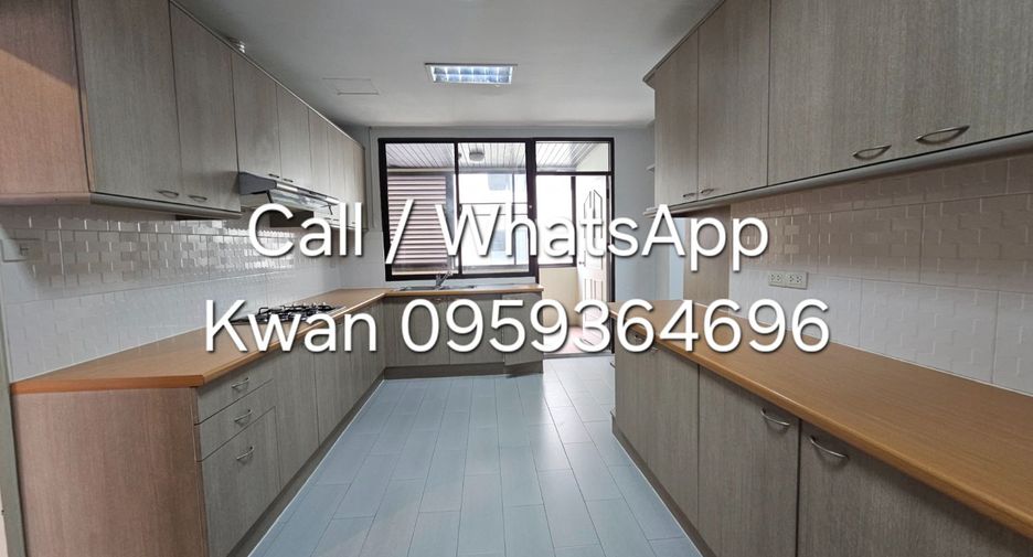 Wohnung zur Miete mit 3 Zimmer in Watthana, Bangkok