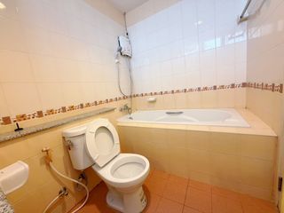 For sale 1 Beds condo in Si Racha, Chonburi