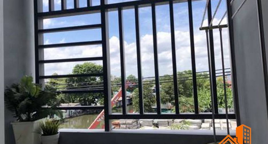 出售 1 卧室 公寓 在 Lat Phrao, 曼谷