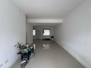 For sale 3 bedrooms townhouse in Ban Bueng, Chonburi