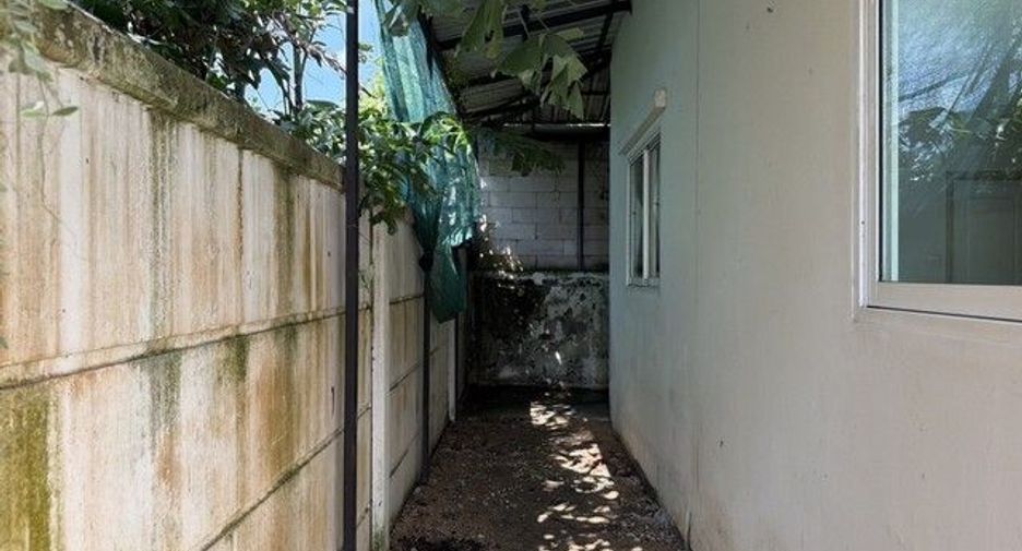 For sale 2 bedrooms house in Ban Bueng, Chonburi