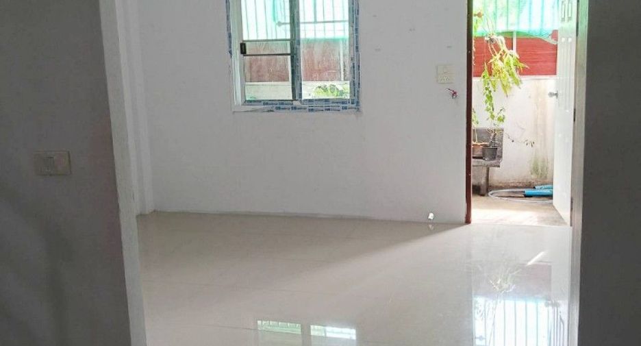 Casa adosada en venta de 2 habitaciones en Sena, Phra Nakhon Si Ayutthaya