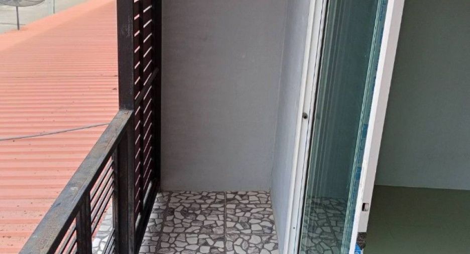 Casa adosada en venta de 2 habitaciones en Sena, Phra Nakhon Si Ayutthaya