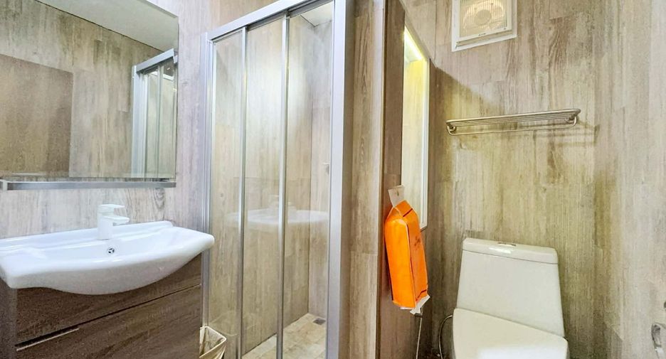 For rent 3 bedrooms house in Bang Lamung, Chonburi
