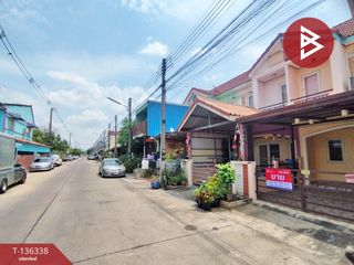 Casa adosada en venta de 2 habitaciones en Lam Luk Ka, Pathum Thani