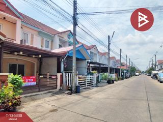 Casa adosada en venta de 2 habitaciones en Lam Luk Ka, Pathum Thani